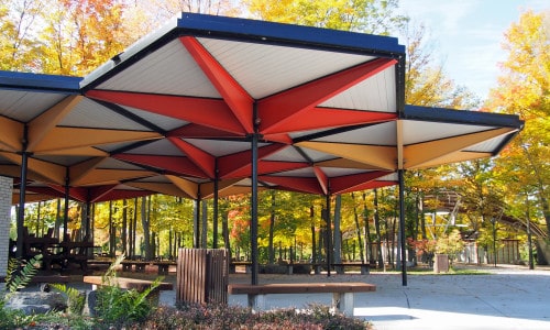 Highlighting the geometric character and importance of colour of the pavilion canopies