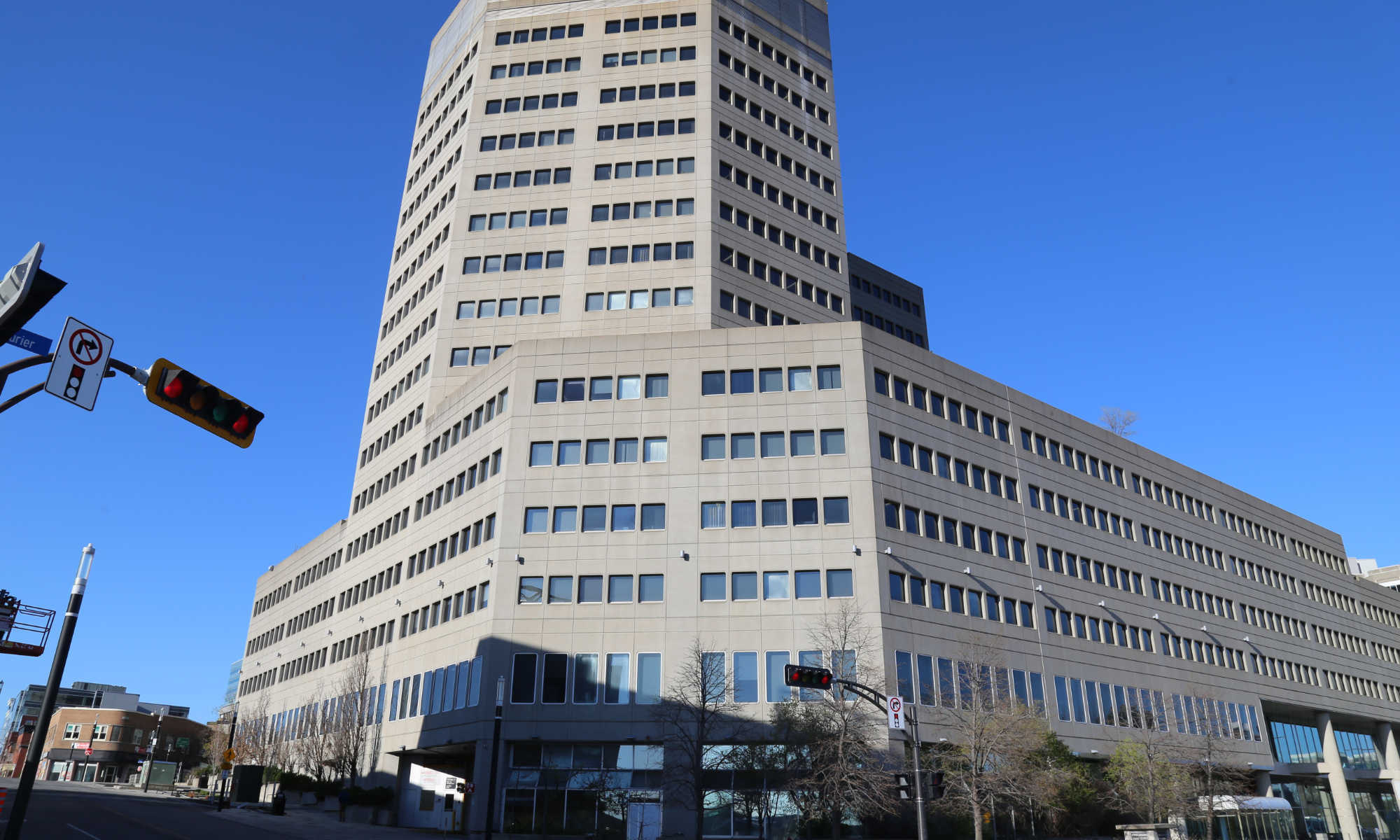 Place du Portage 4